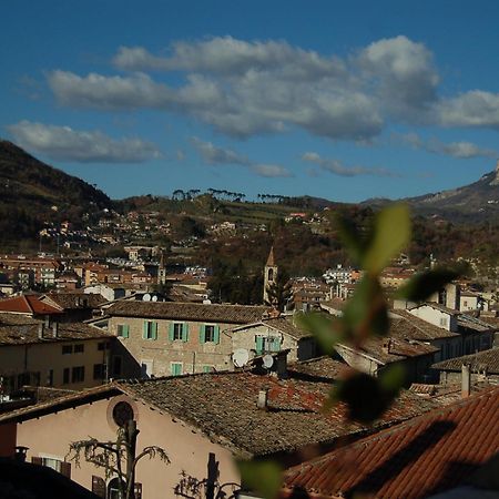 A Casa Di Lola Bed & Breakfast Ascoli Piceno Eksteriør bilde